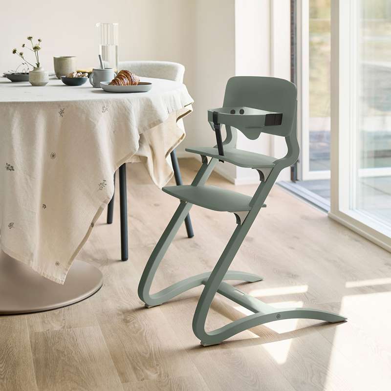 Leander Louie™ visoka stolica s baby uloškom - Sage Green 