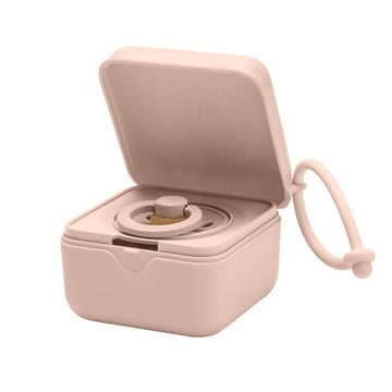 BIBS Accessories Pacifier Box - Cutie pentru suzete cu spațiu pentru 3 suzete - Blush