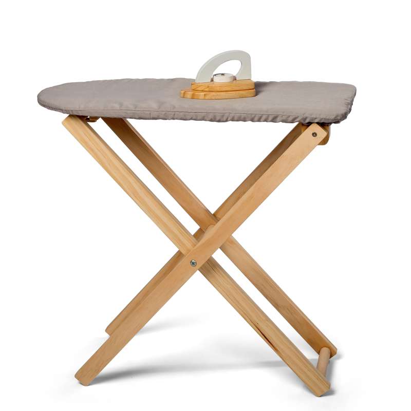 MaMaMeMo Ironing board and iron in wood