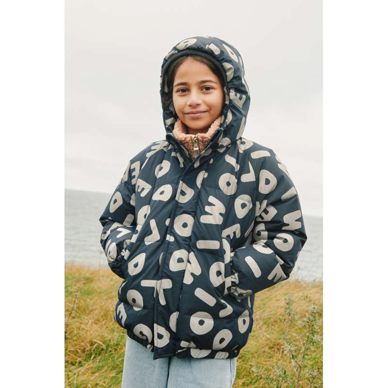 Liewood Veste en duvet Adelina avec réflecteurs - Letters/Classic Navy