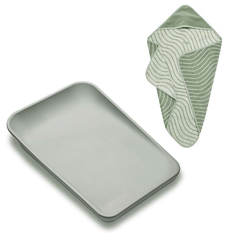 Leander Matty™ podloga za prematanje uključujući hoodie - Sage 