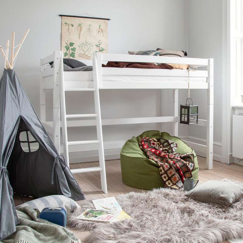 Hoppekids ECO Luxury - Lit mi-hauteur avec échelle inclinée (Plusieurs tailles) - Blanc