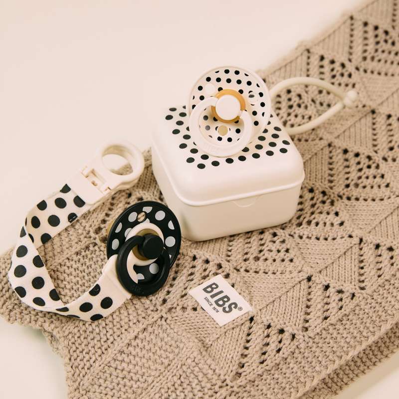 BIBS Baby-Geschenkset - Soothe & Go - Gr. 2 - Polka Studio - Elfenbein/Schwarz 