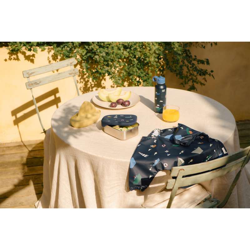 Liewood Arthur Ruminddelt Madkasse - Stål/Silikone - Sailing/Classic Navy