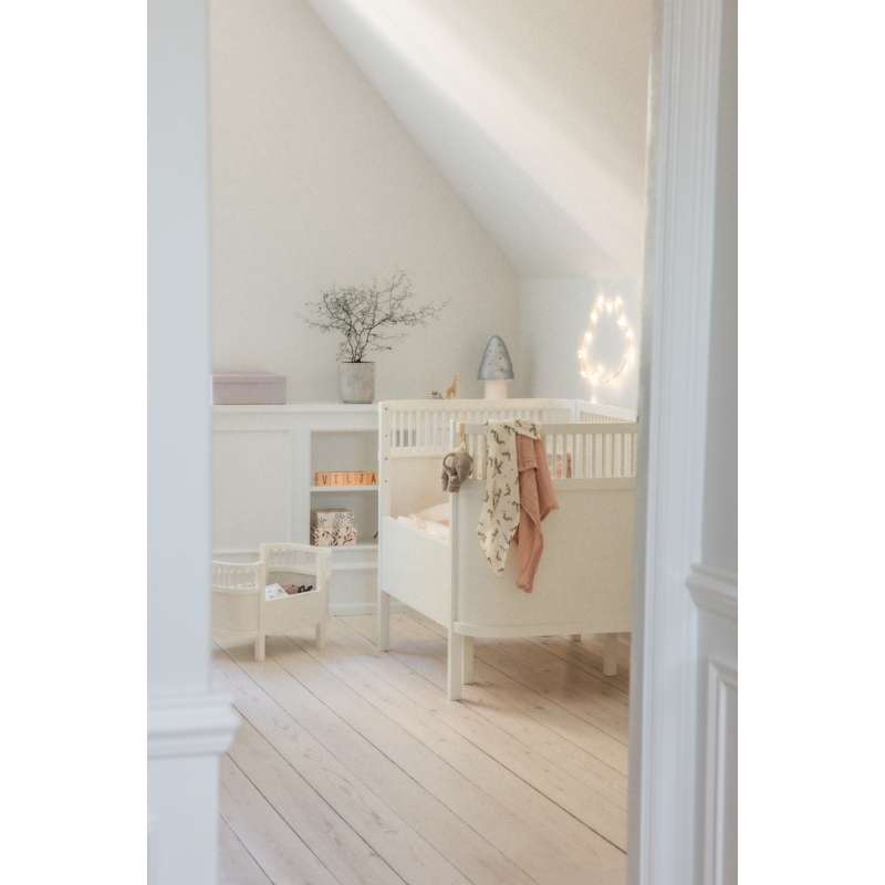 Sebra The bed and changing table with accessories - Classic White - Deluxe Bundle 3 